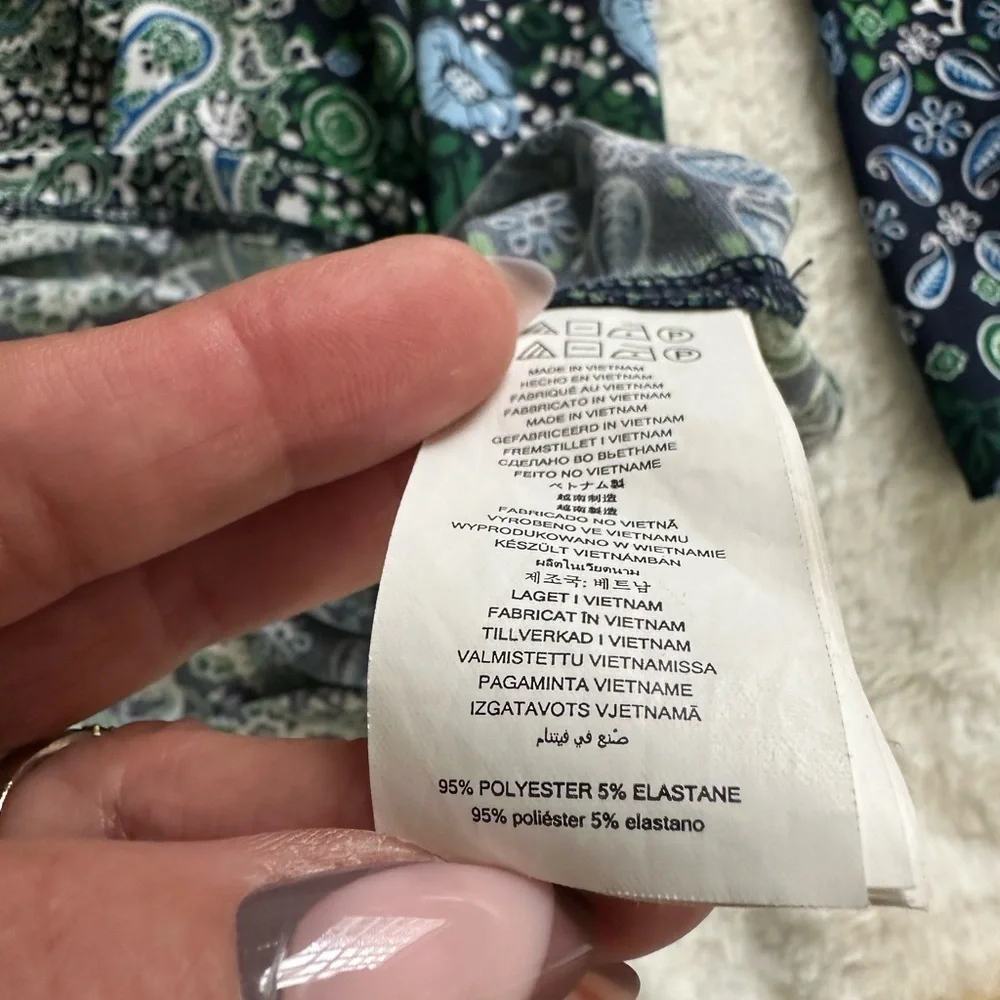 Michael Kors Blue and Green Floral  Top #tometogirl Fmedtersnean #summer